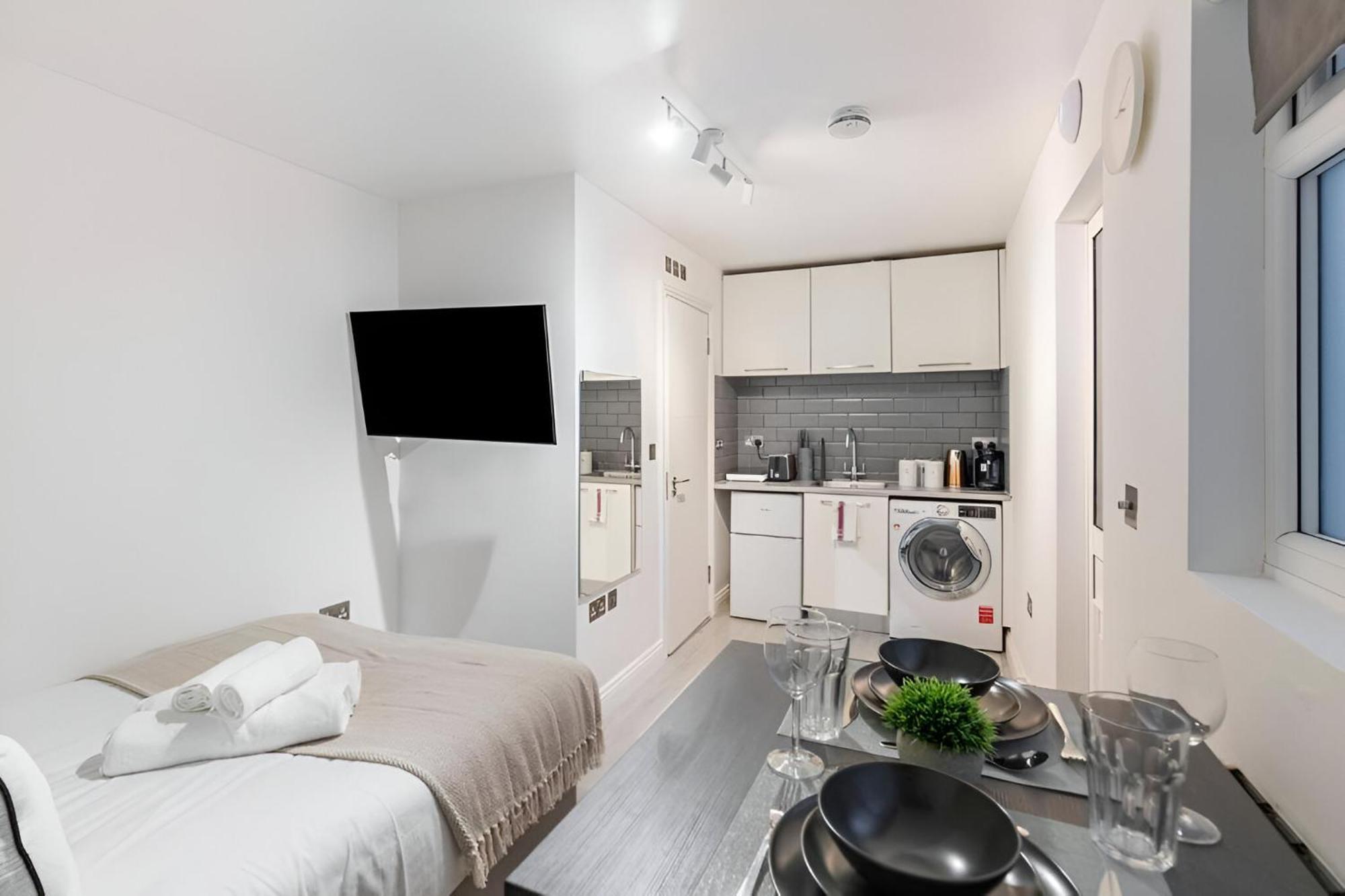 לונדון Cozy Vibes Minimalist Studio Stay מראה חיצוני תמונה